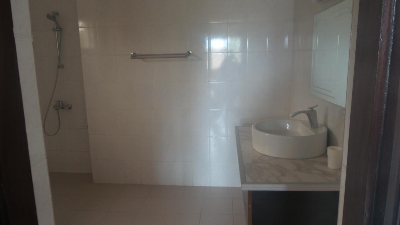 Best View Bed & Breakfast Lome Ngoại thất bức ảnh
